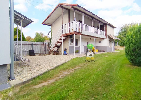 Rodinný dom, 2033m2, Falkušovce