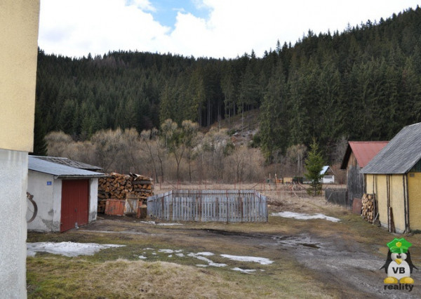 Obytný dom v obci Mlynky, okr. SNV