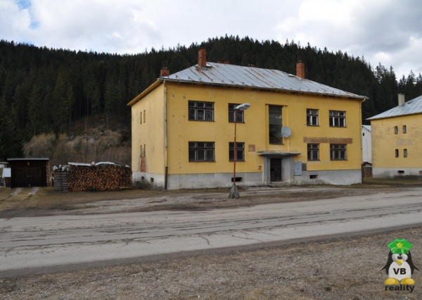 Obytný dom v obci Mlynky, okr. SNV