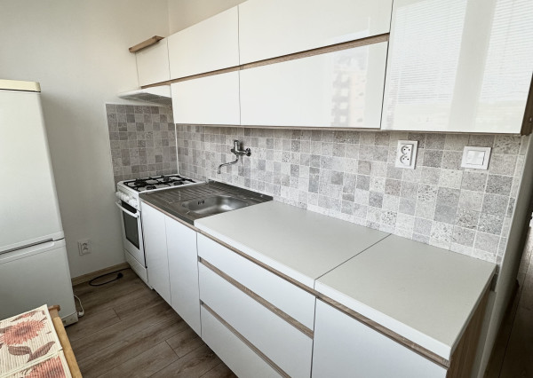 Byt 2+1 s loggiou sídl. Mier, Sp. Nová Ves