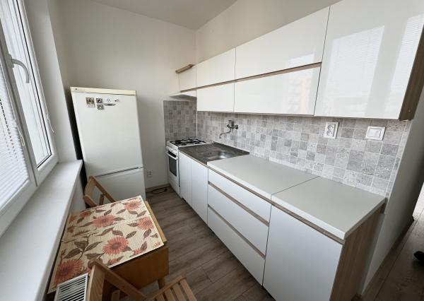 Byt 2+1 s loggiou sídl. Mier, Sp. Nová Ves