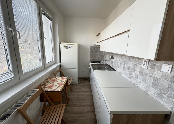 Byt 2+1 s loggiou sídl. Mier, Sp. Nová Ves