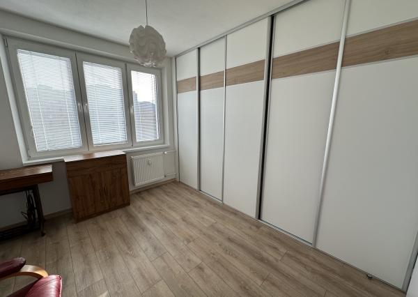 Byt 2+1 s loggiou sídl. Mier, Sp. Nová Ves