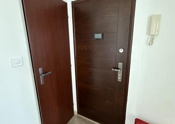 Byt 2+1 s loggiou sídl. Mier, Sp. Nová Ves