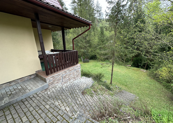 Chata s pozemkom na Čingove, okr. Sp. Nová Ves