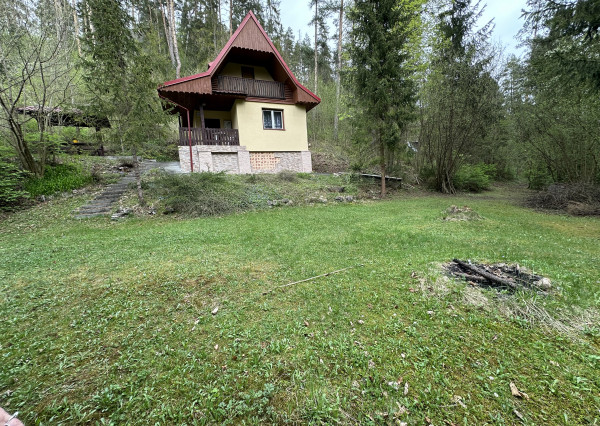 Chata s pozemkom na Čingove, okr. Sp. Nová Ves