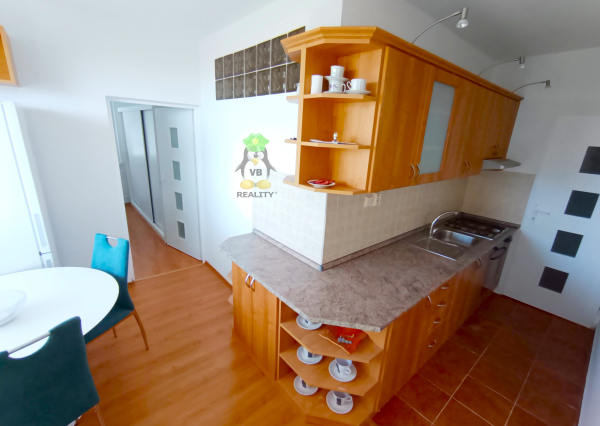 Prenájom 2-izbový byt 59 m2, Michalovce