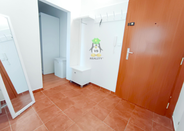 Prenájom 2-izbový byt 59 m2, Michalovce