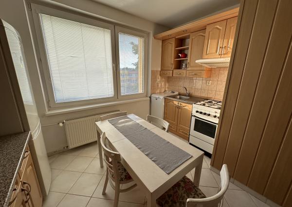 Byt 3+1 s loggiou sídl. Mier, Sp. Nová Ves