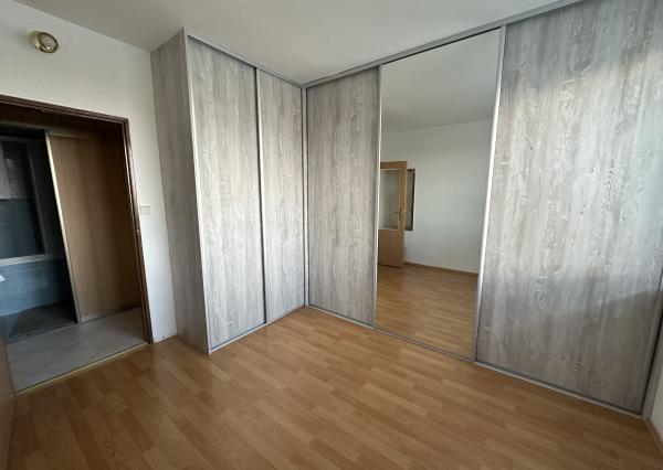 Byt 3+1 s loggiou sídl. Mier, Sp. Nová Ves