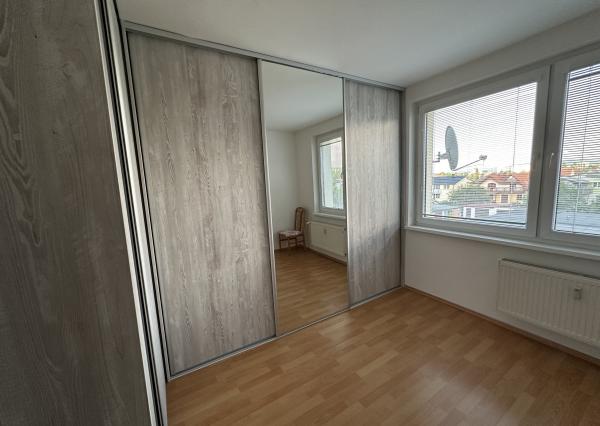 Byt 3+1 s loggiou sídl. Mier, Sp. Nová Ves