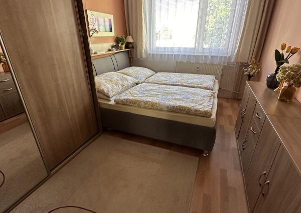 Znížená cena - Byt 4+1 s loggiou na sídl. Mier, Spišská Nová Ves