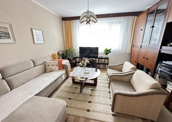 Znížená cena - Byt 4+1 s loggiou na sídl. Mier, Spišská Nová Ves