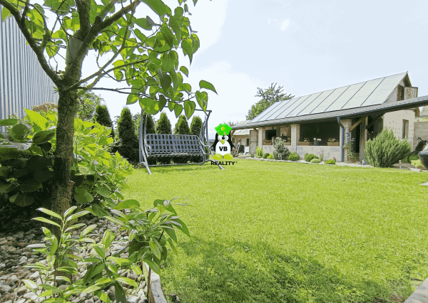 Rodinný dom s krásnou záhradou v obci Ložín