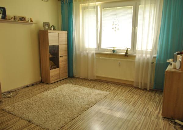 Prenájom bytu 3+1 s loggiou, Sp.Nová Ves