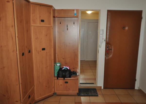 Prenájom bytu 3+1 s loggiou, Sp.Nová Ves