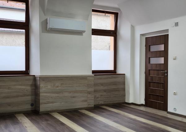 Prenájom komerčných nebytových priestorov v Sp. Novej Vsi