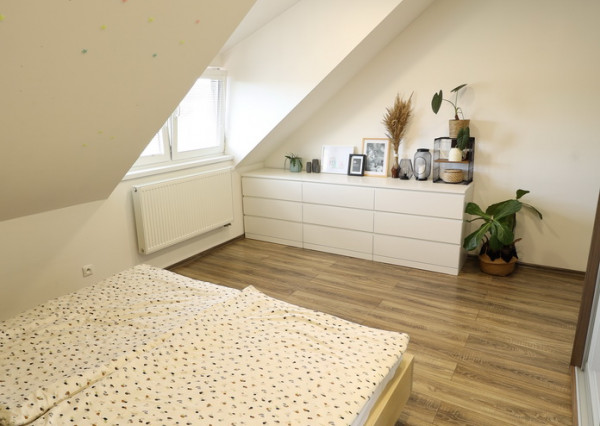 4 – izbový mezonetový byt s balkónom v centre mesta Spišská Nová Ves