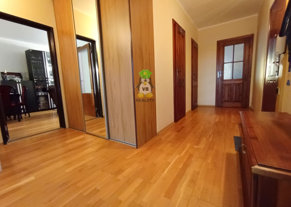 4. izbový byt s loggiou, Humenné