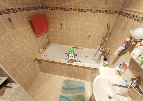 4. izbový byt s loggiou, Humenné