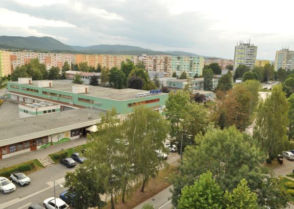 Byt 3+1 s loggiou, sídl. Mier, Sp.Nová Ves