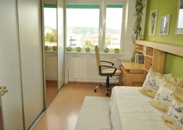 Byt 3+1 s loggiou, sídl. Mier, Sp.Nová Ves