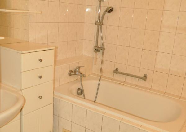 Byt 3+1 s loggiou, sídl. Mier, Sp.Nová Ves