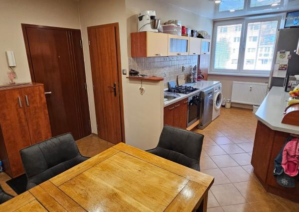 Byt 3+1 s balkónom na sídlisku Mier, Spišská Nová Ves