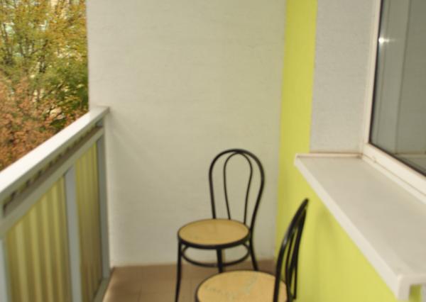 Prenájom bytu 1+1 s loggiou, sídl. Mier, Sp. Nová Ves