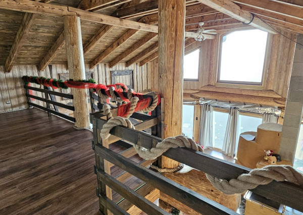 Zrubový rodinný dom v obci Hnilčík-Bindt, okres Sp. Nová Ves