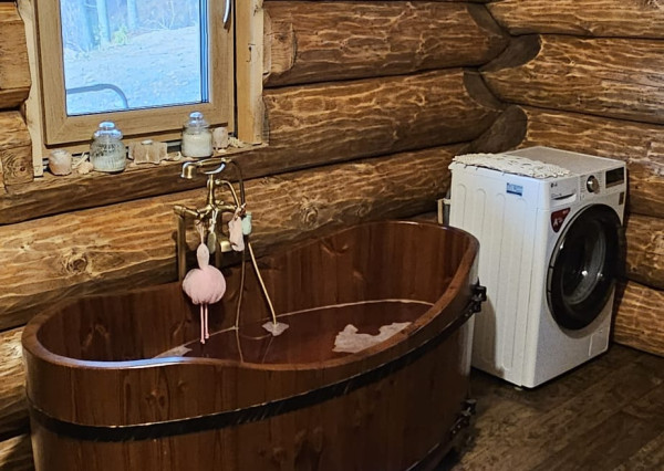 Zrubový rodinný dom v obci Hnilčík-Bindt, okres Sp. Nová Ves