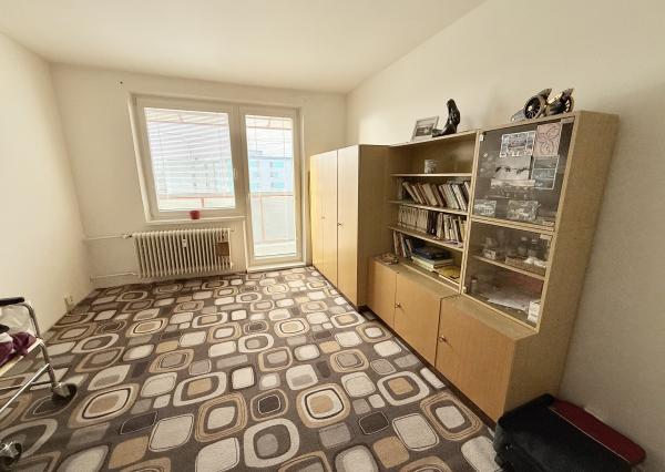 Byt 3+1 s loggiou sídl. Mier, Sp. Nová Ves