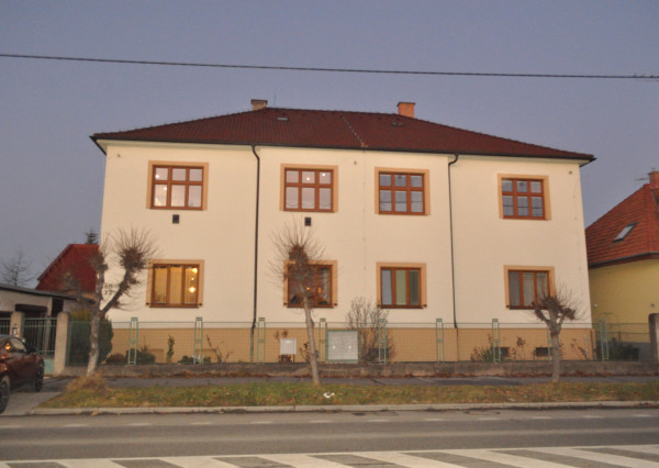 Veľkometrážný byt 3+1 s garážou v centre mesta Spišská Nová Ves