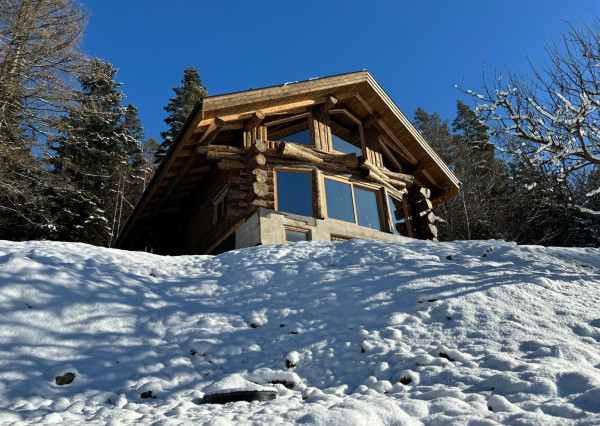 Zrubový rodinný dom v obci Hnilčík-Bindt, okres Sp. Nová Ves