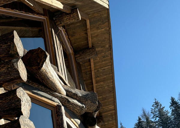 Zrubový rodinný dom v obci Hnilčík-Bindt, okres Sp. Nová Ves