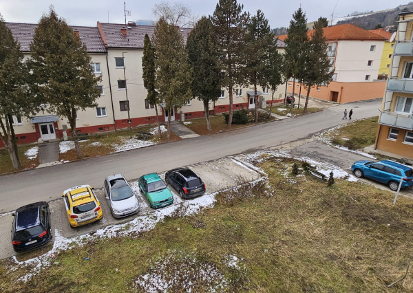 Tehlový byt 3+1 s balkónom v Gelnici