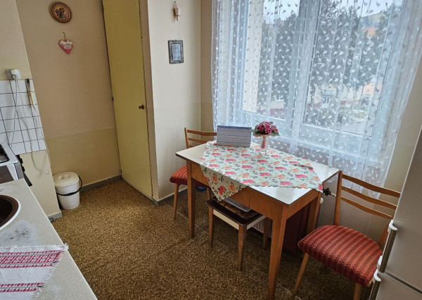 Tehlový byt 3+1 s balkónom v Gelnici