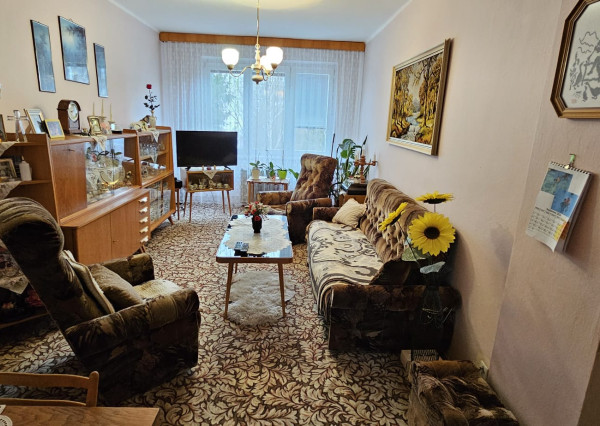 Tehlový byt 3+1 s balkónom v Gelnici