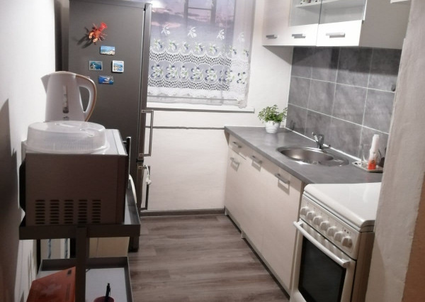 Rodinný dom s 2 samost. bytov. jednotkami v obci Jamník, SNV