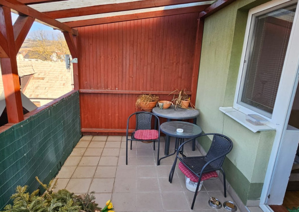 Rodinný dom s 2 samost. bytov. jednotkami v obci Jamník, SNV