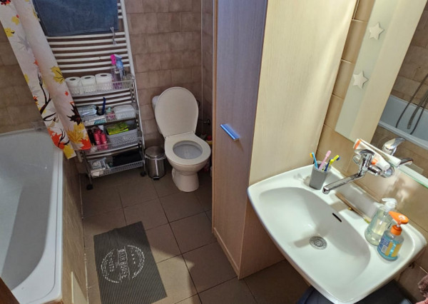 Rodinný dom s 2 samost. bytov. jednotkami v obci Jamník, SNV