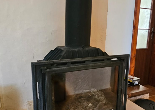 Rodinný dom s 2 samost. bytov. jednotkami v obci Jamník, SNV