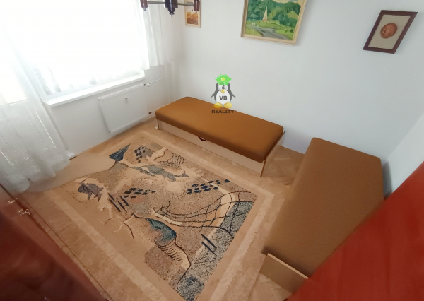 Priestranný 3-izbový byt s balkónom pri centre v Michalovciach