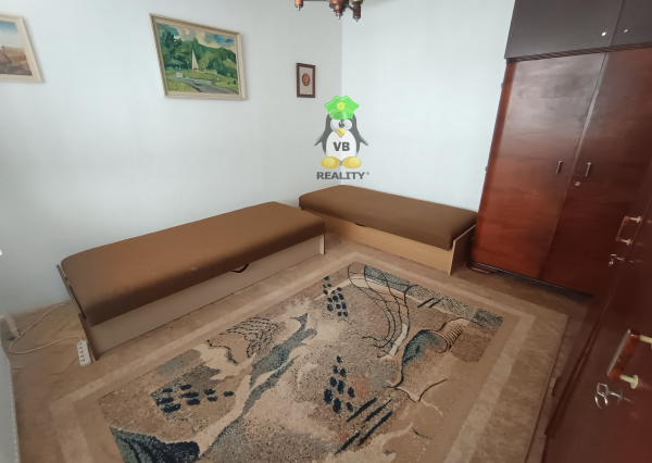 Priestranný 3-izbový byt s balkónom pri centre v Michalovciach