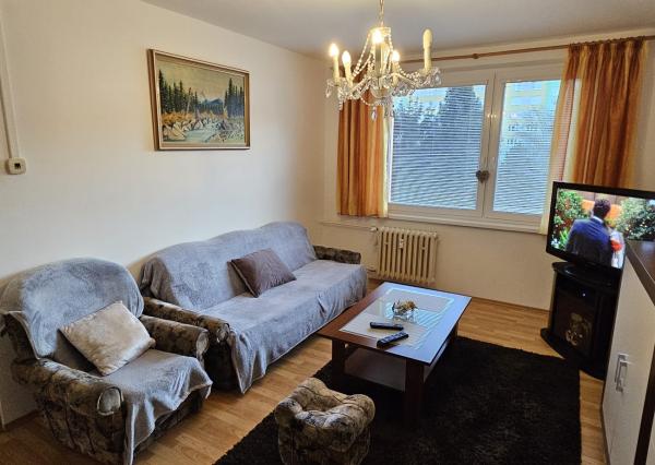 Byt 3+1 s balkónom na sídlisku Mier, Spišská Nová Ves