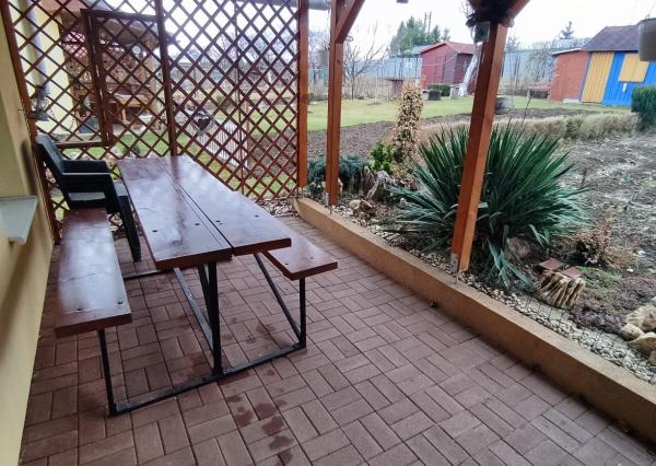 Pekná útulná chatka so záhradkou