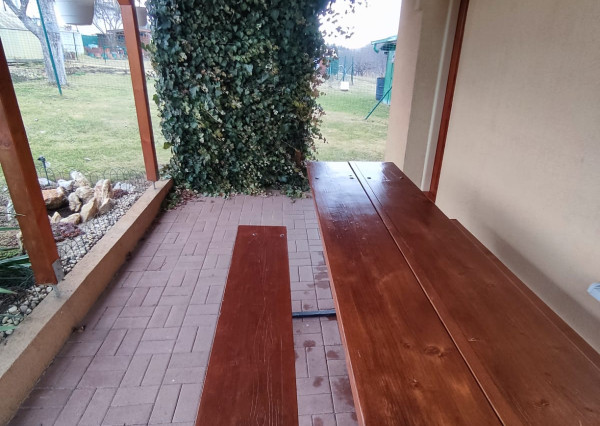 Pekná útulná chatka so záhradkou