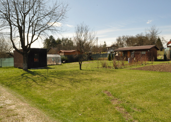 Záhradka s chatkou v záhradkarskej osade na líške, Sp. Nová Ves