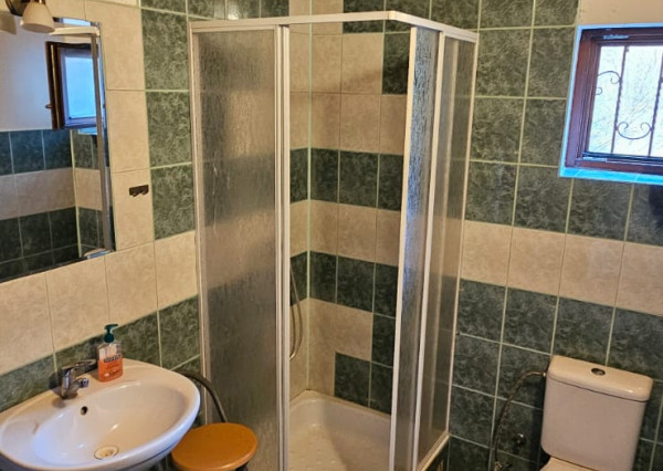 -ZNÍŽENÁ CENA- Chata v obci Mlynky, časť Rakovec, okres Spišská Nová Ves.