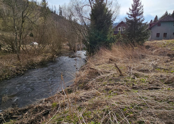 -ZNÍŽENÁ CENA- Chata v obci Mlynky, časť Rakovec, okres Spišská Nová Ves.